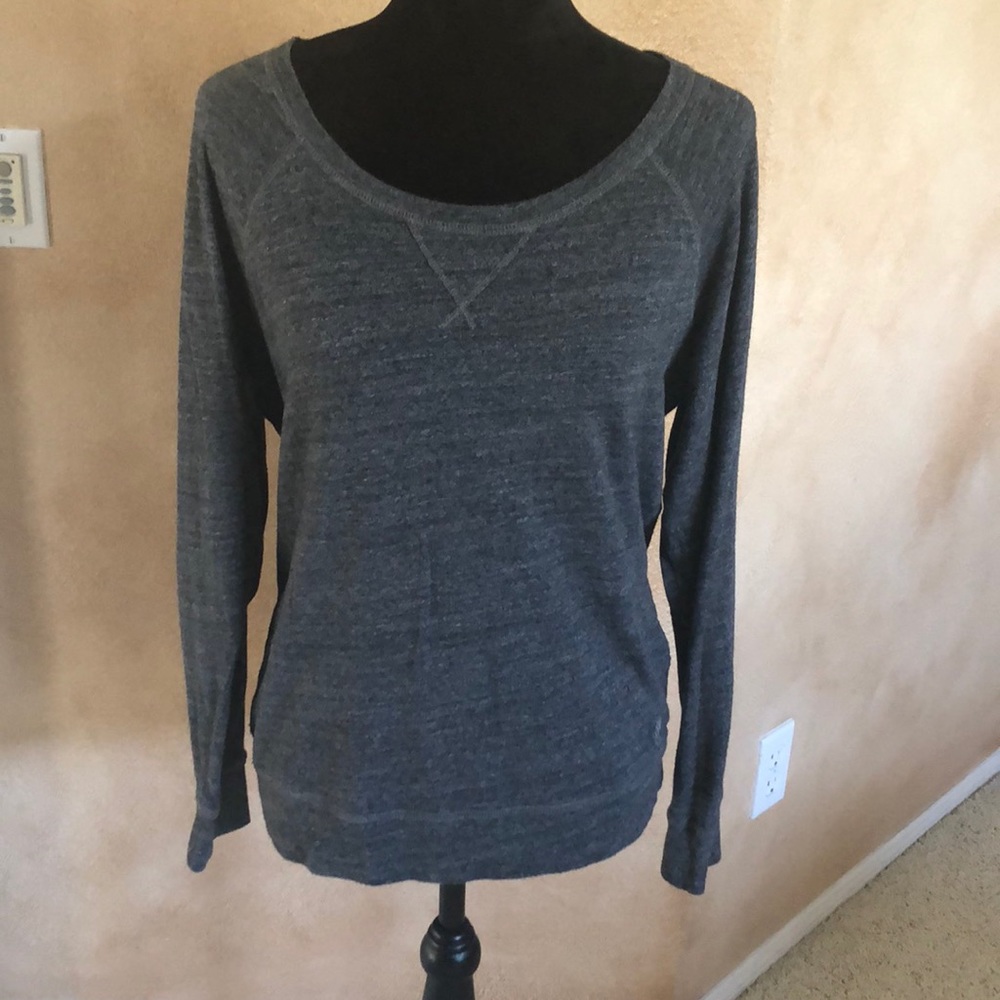 ABERCROMBIE & FITCH TOP